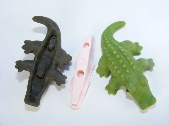 X 382351 Iwako Crocodile Eraser in 2 colors-30 DISCONTINUED