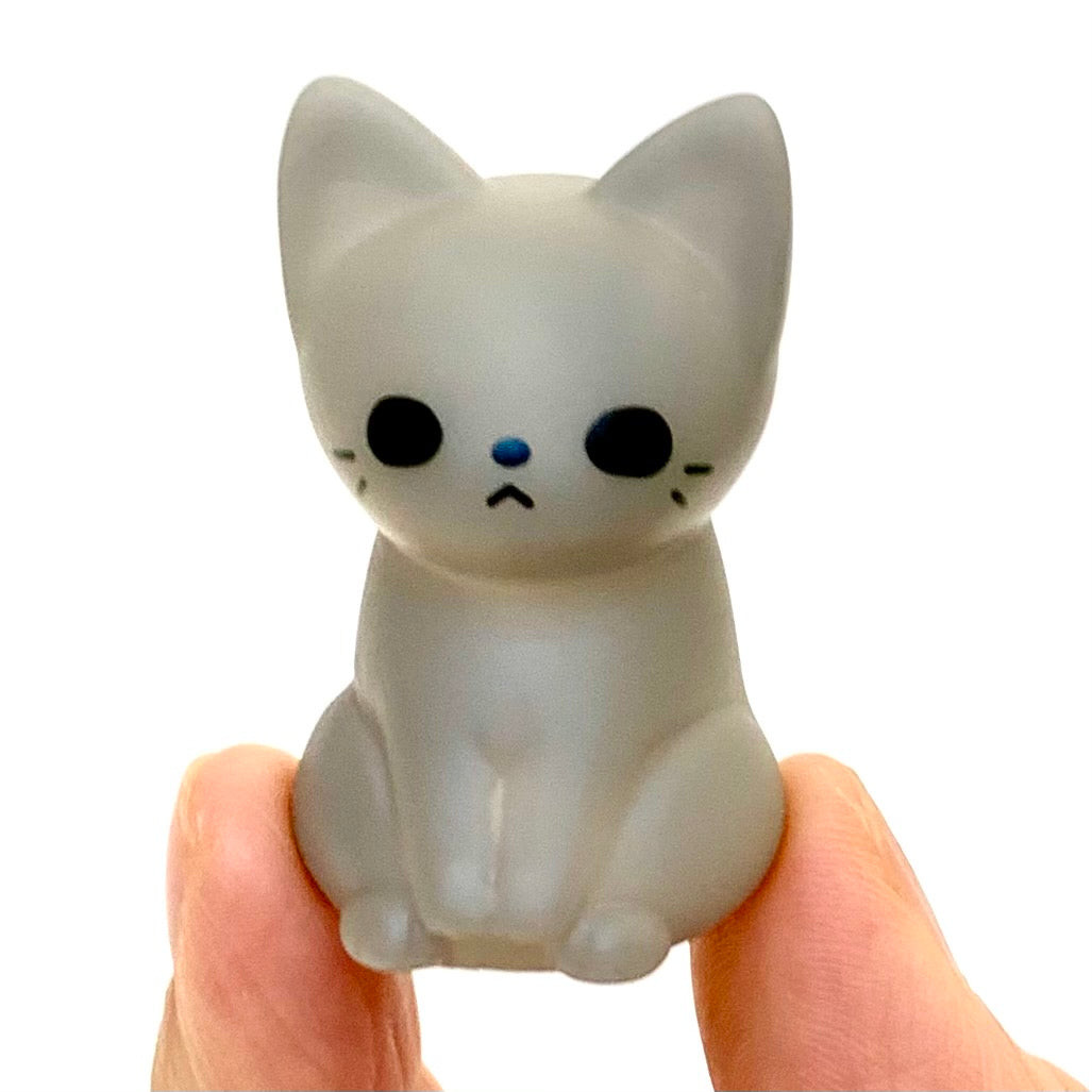 70887 CAT FIGURINES-8