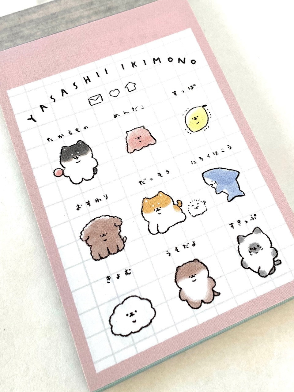 X 201433 Kamio Puppy & Kitten Yasashii Ikimono Mini Notepad-DISCONTINUED