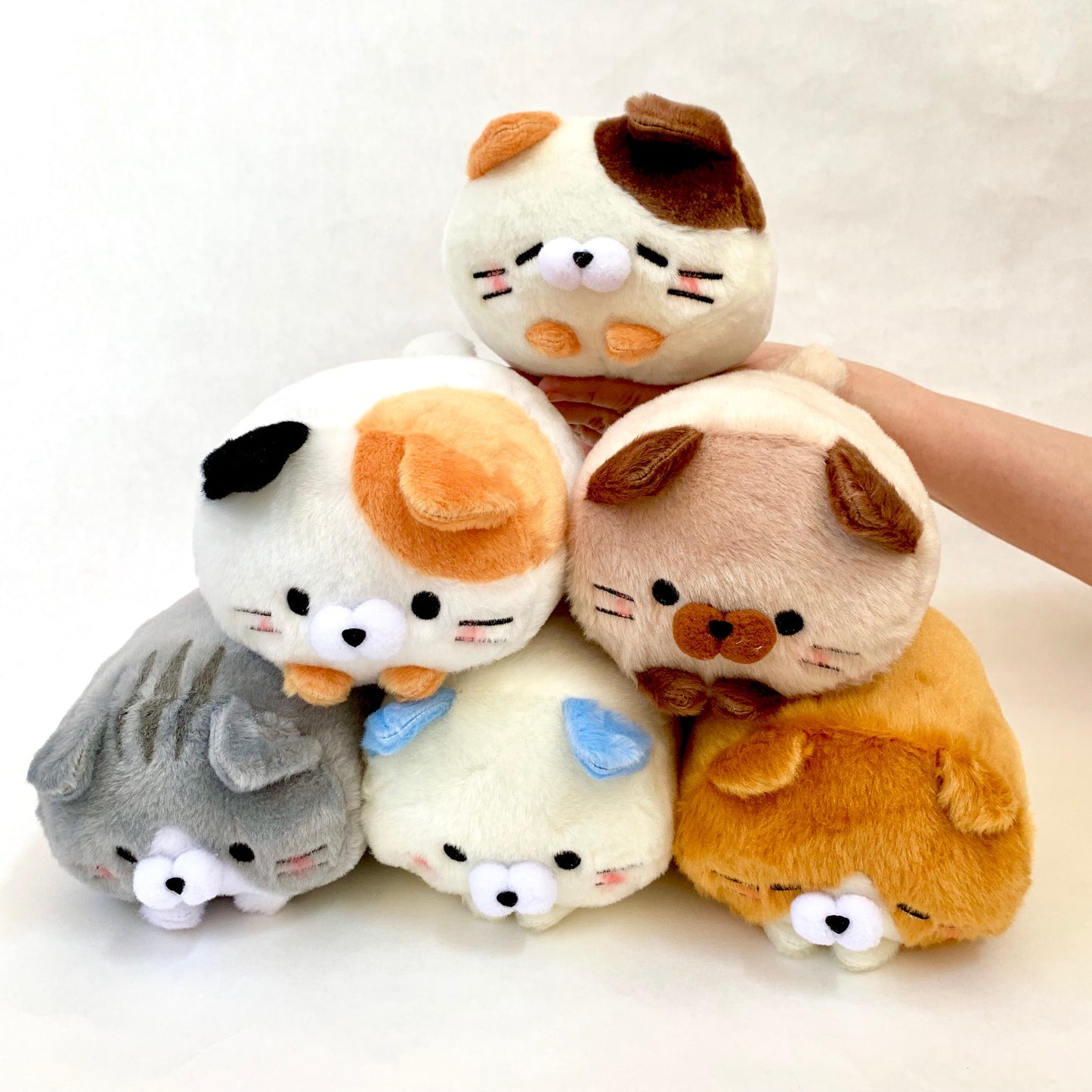 X 63048 FLUFFY CAT PLUSH TOYS-DISCONTINUED