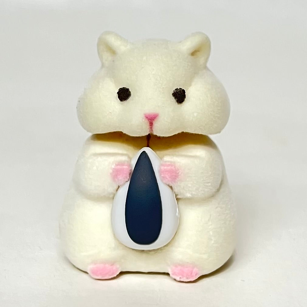 X 70973 Hamster with Seed Figurine Capsule-DISCONTINUED – BCmini