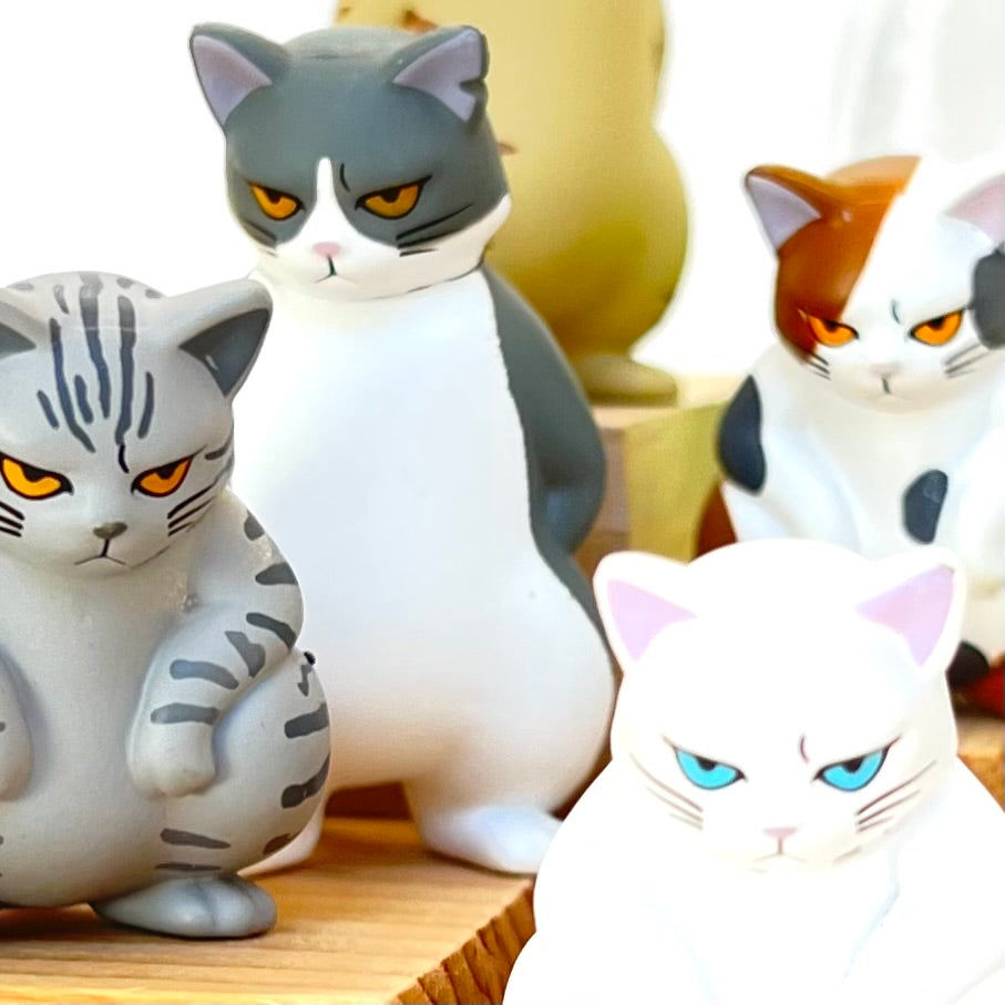 X 70987 Bad Cats Figurine Capsule-DISCONTINED – BCmini