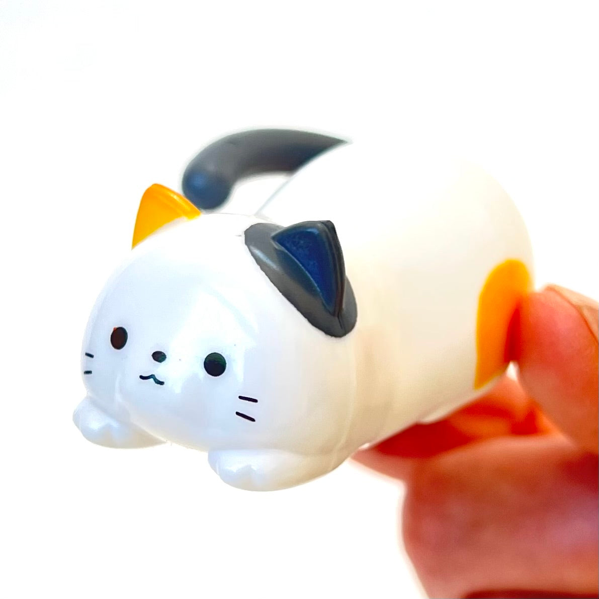 X 70935 CRO CRO CAT Figurines Capsule-DISCONTINUED