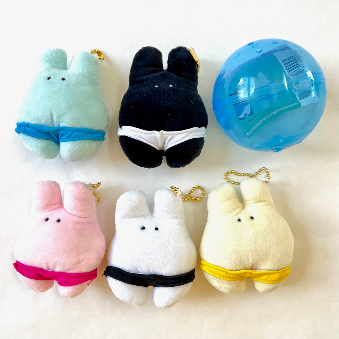 X 70977 Sumo Rabbit Pantsu Plush Capsule-DISCONTINUED – BCmini