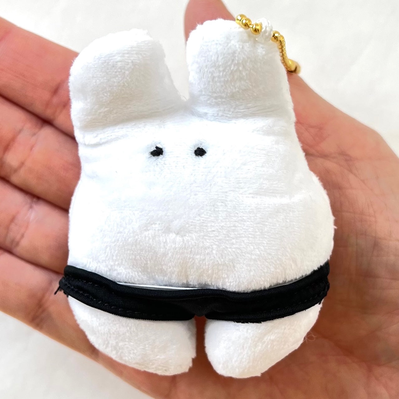 X 70977 Sumo Rabbit Pantsu Plush Capsule-DISCONTINUED – BCmini