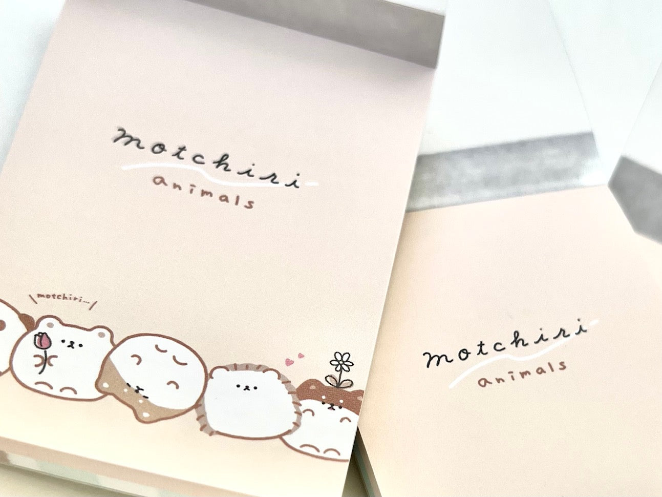 X 105626 Round Motchiri Animals Mini Notepad-DISCONTINUED