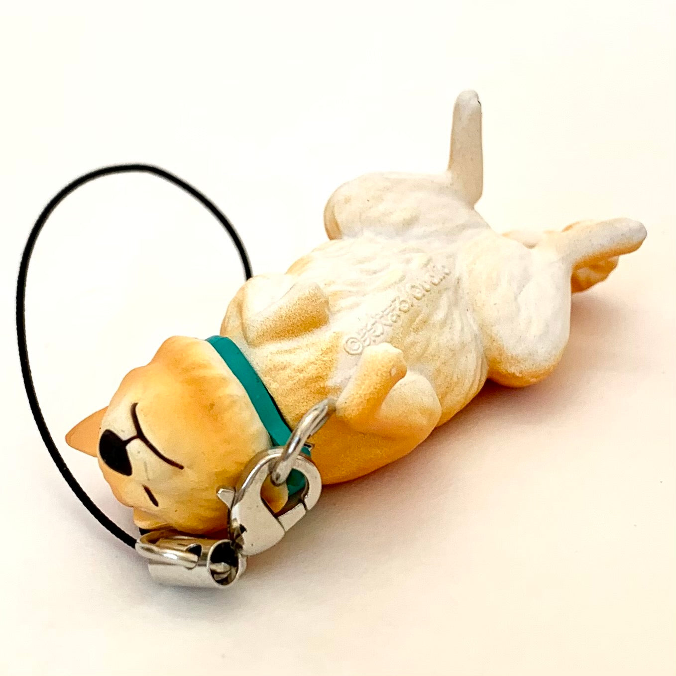 X 70855 LAZY SHIBA DOG CAPSULE-DISCONTINUED