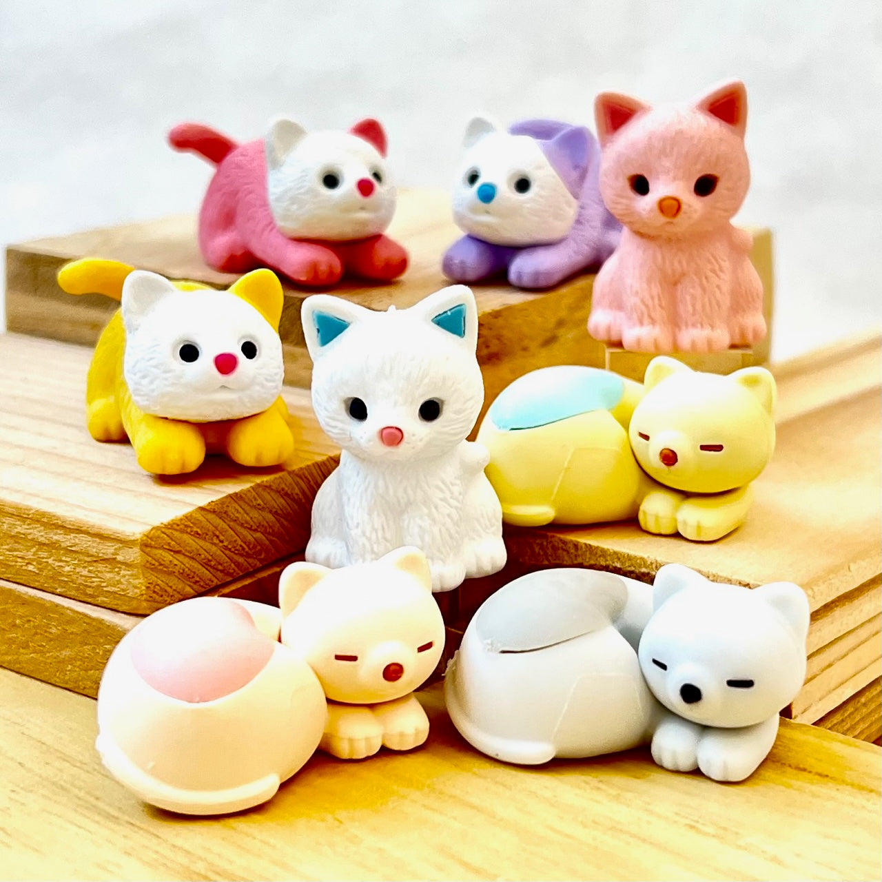 382691 IWAKO PASTEL CATS ERASERS-30