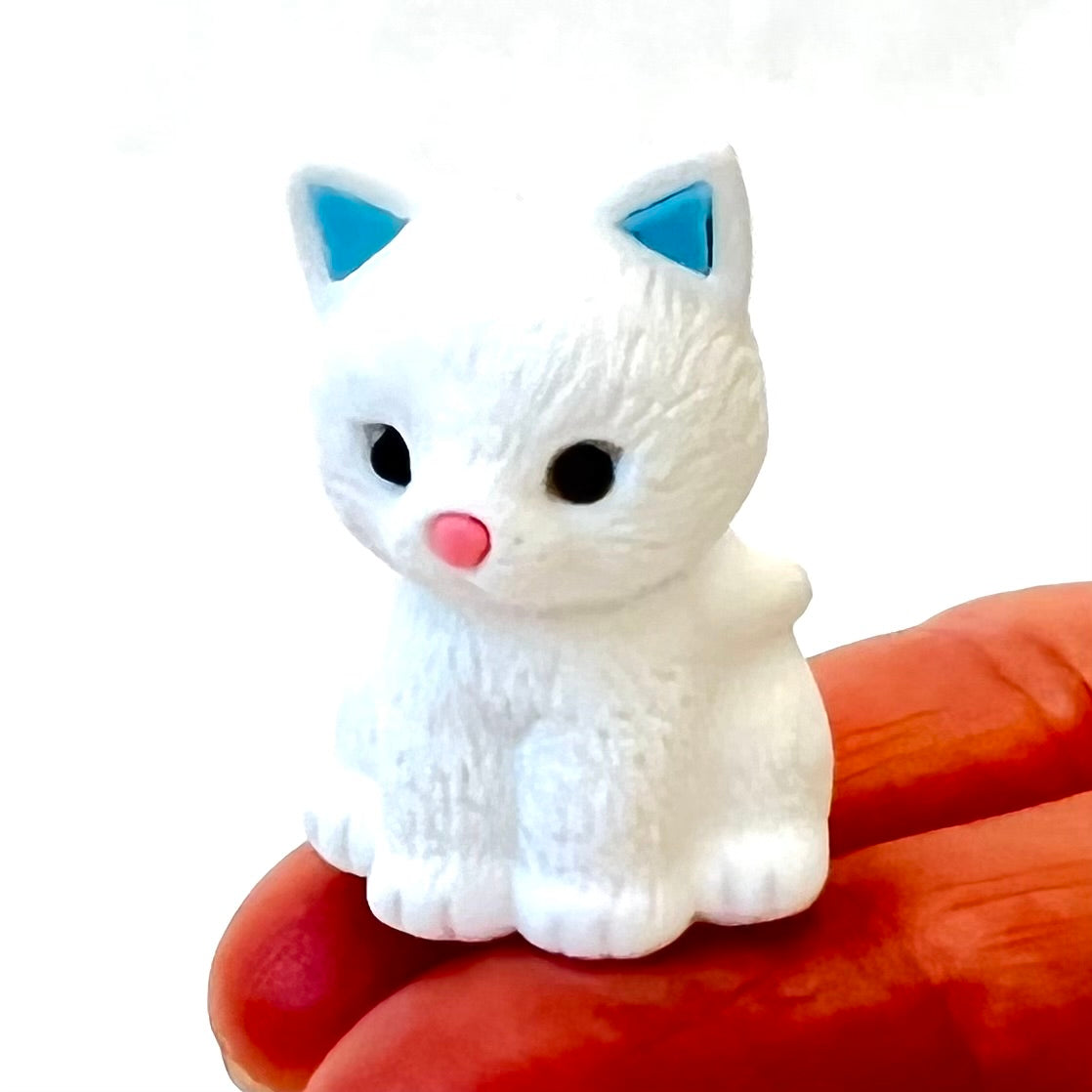 382691 IWAKO PASTEL CATS ERASERS-30