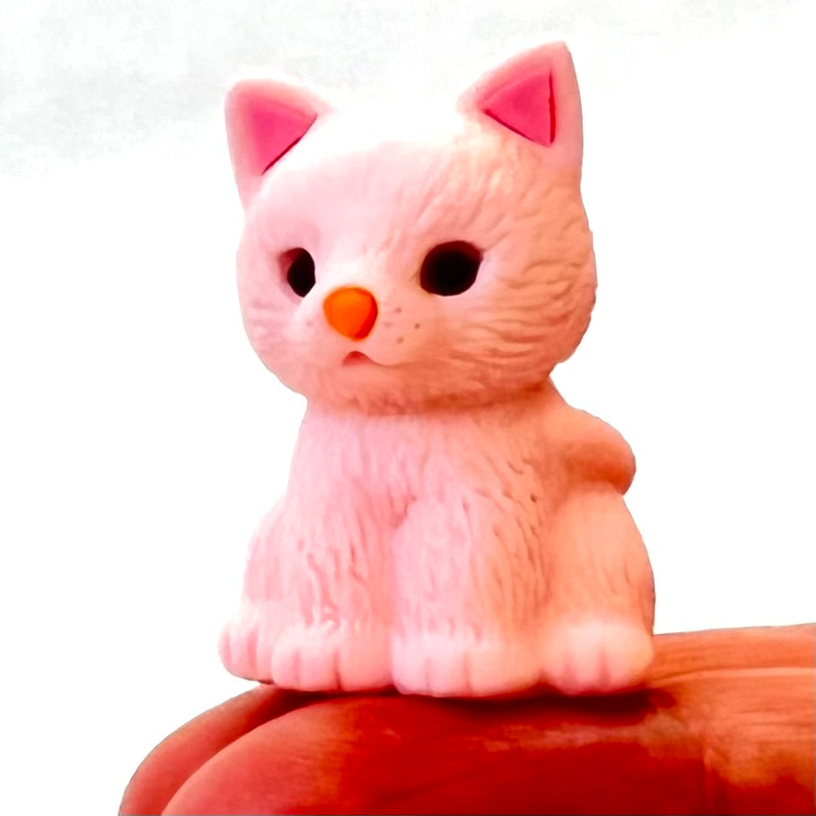 382691 IWAKO PASTEL CATS ERASERS-30