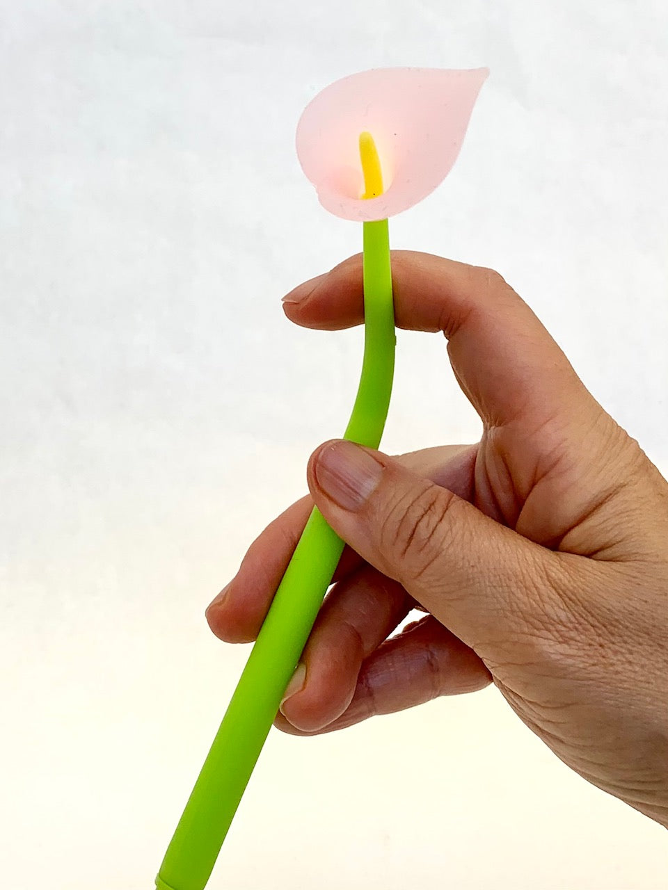 22412 COLOR CHANGING LILY FLOWER GEL PEN-48