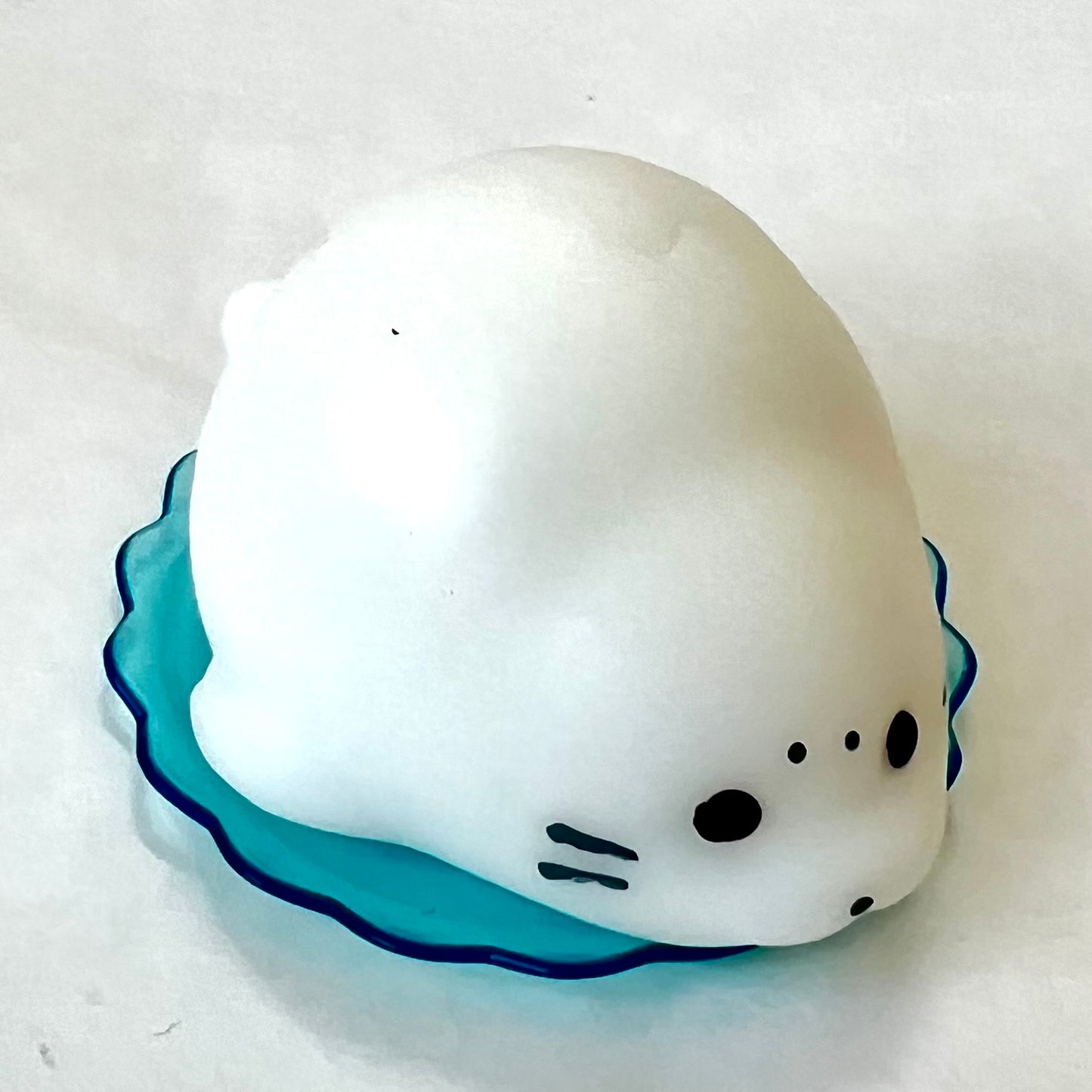 X 70995 Squishy Seal Figurine Capsule-DISCONTINUED