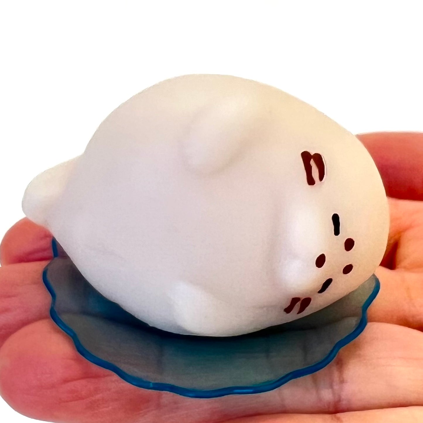 X 70995 Squishy Seal Figurine Capsule-DISCONTINUED