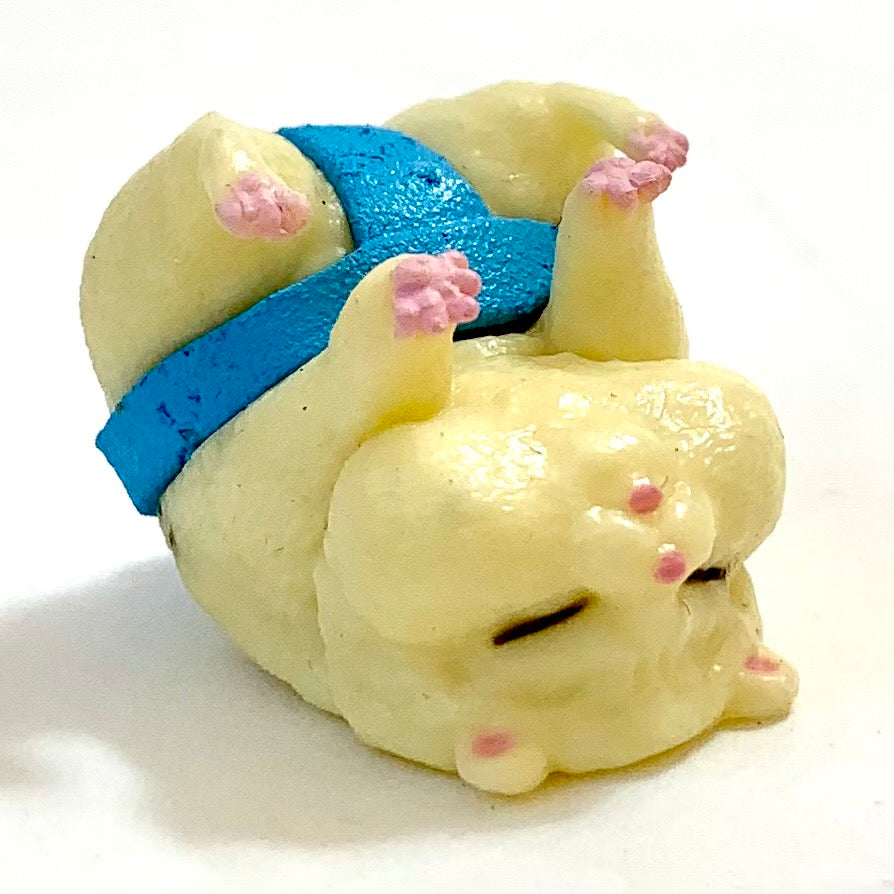 X 70905 Sumo Animals Capsule-DISCONTINUED