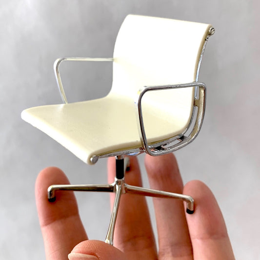 75148 Miniature Office Chair-WHITE-1