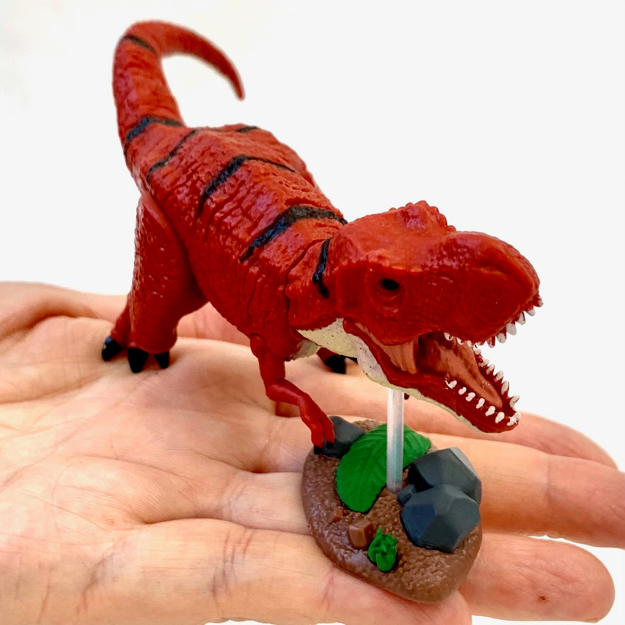 X 70908 Dinosaur Figurines Capsule-DISCONTINUED
